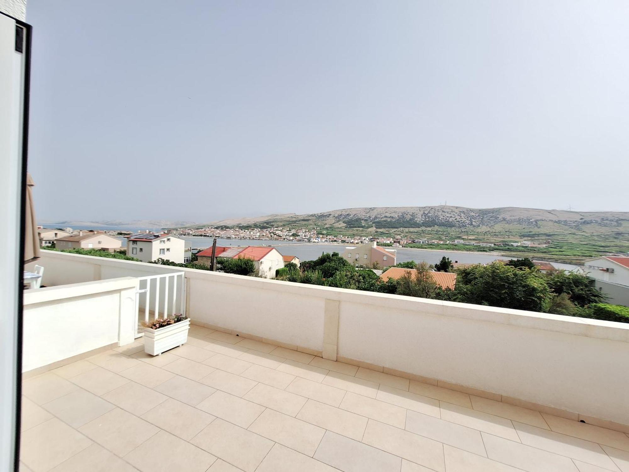 Sunny Bi-Pi Apartment Pag Town Kültér fotó